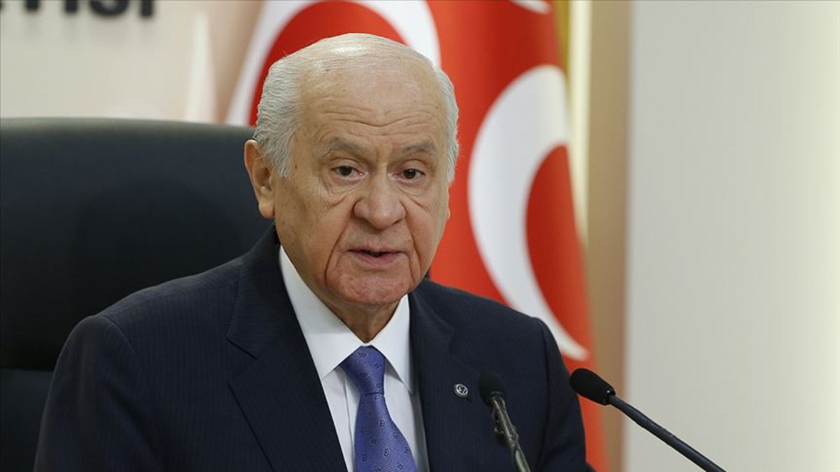 Devlet Bahçeli’den Cumhurbaşkanı Erdoğan’a tebrik telefonu