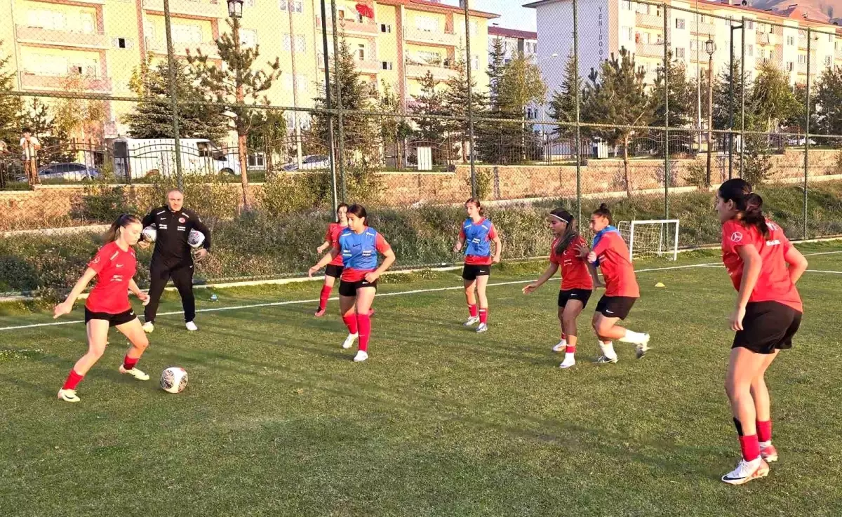 U19 Kadın Milli Takımı, Avrupa Şampiyonası Hazırlıklarına Başladı